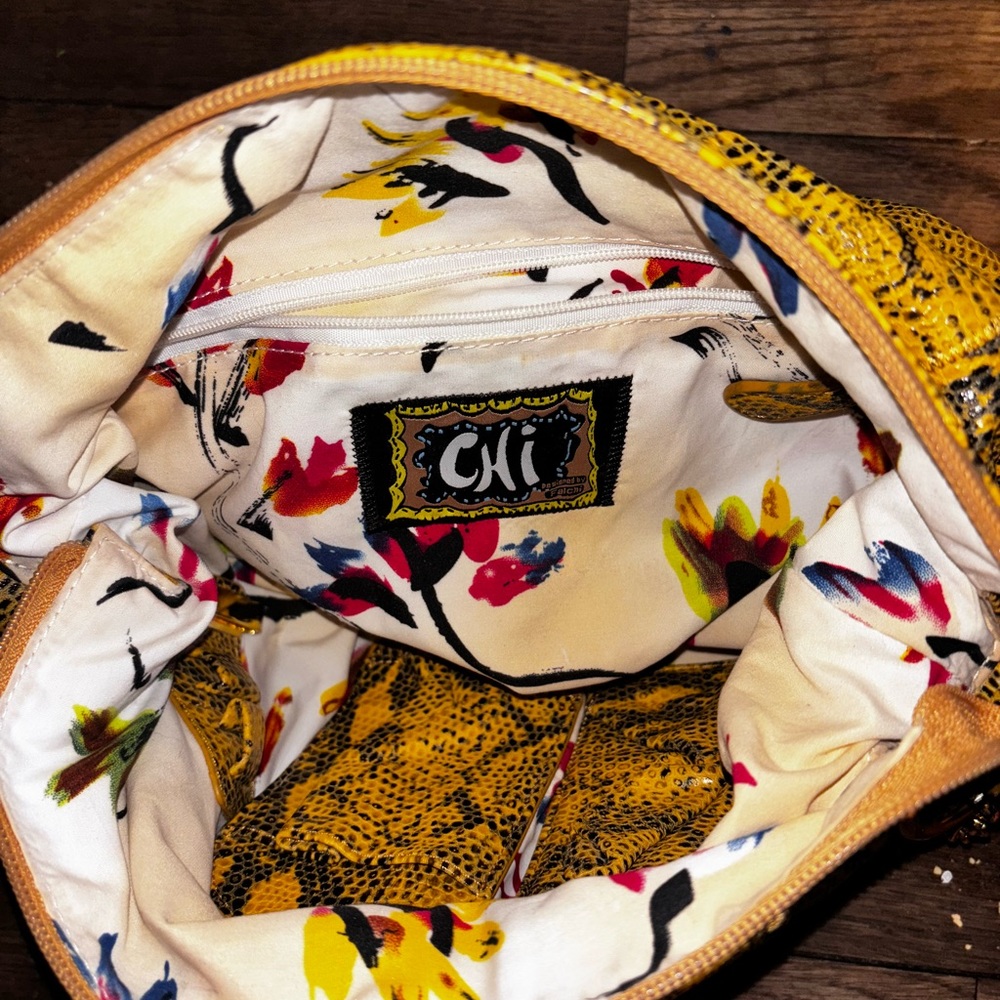 Chi handbag